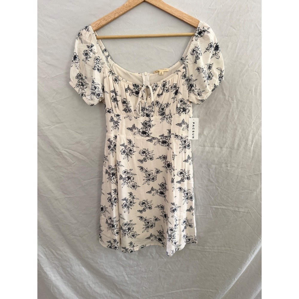 NWT LA Hearts Floral Butterfly Mini Dress White Navy Puff Sleeve Smocked Small